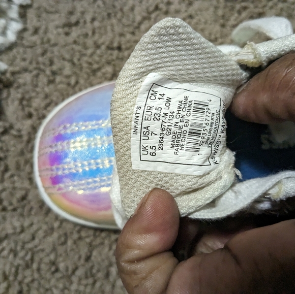 Kids Shoes - Picture 7 of 10